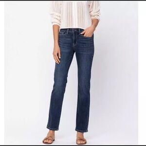 Judy Blue Jeans Women sz 15/32 Straight Leg Mid Rise Dark Wash 
JB82164DK